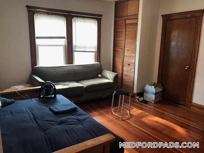 Primary Photo - 45 Bowdoin St