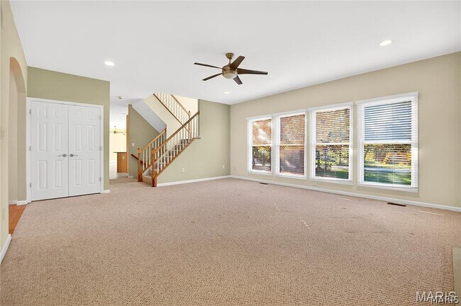 Building Photo - 811 Wheaton Way