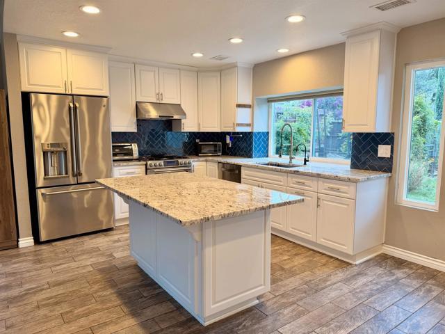 Building Photo - 2307 Fair Oak Ct