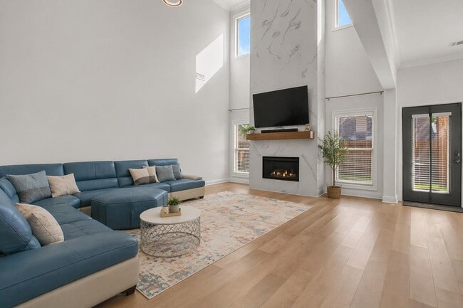 Building Photo - 8954 Caraway Ln
