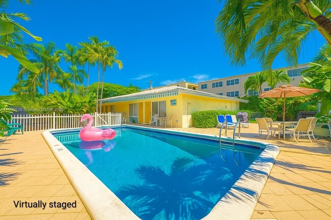 Primary Photo - 3217 NE 7th Pl