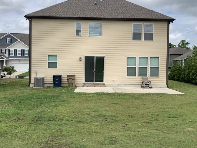 Building Photo - 2030 Kemp Rd