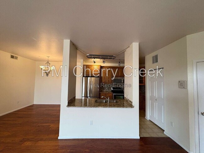 Building Photo - 3890 S Dayton St