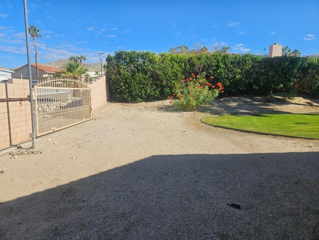 Building Photo - 66316 San Juan Rd