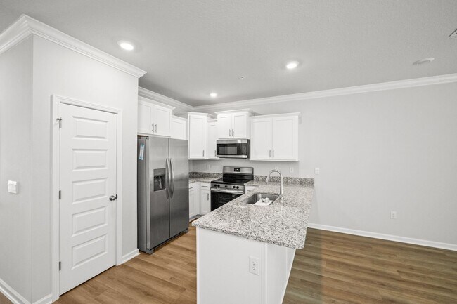 Building Photo - 4246 Lost Bay Dr