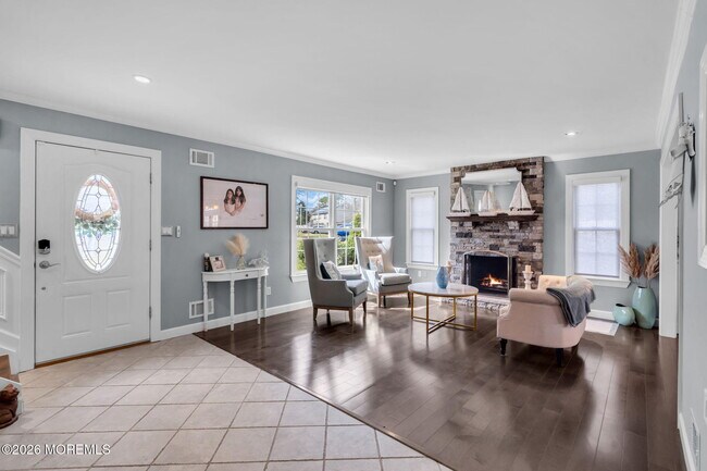 Building Photo - 375 Kildare Dr