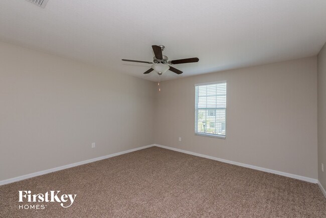 Building Photo - 6805 Trent Creek Dr