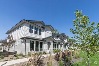 Building Photo - Roe Street Townhomes