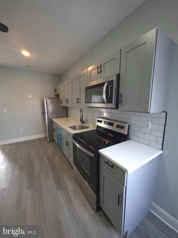 Building Photo - 1133 W Somerset St