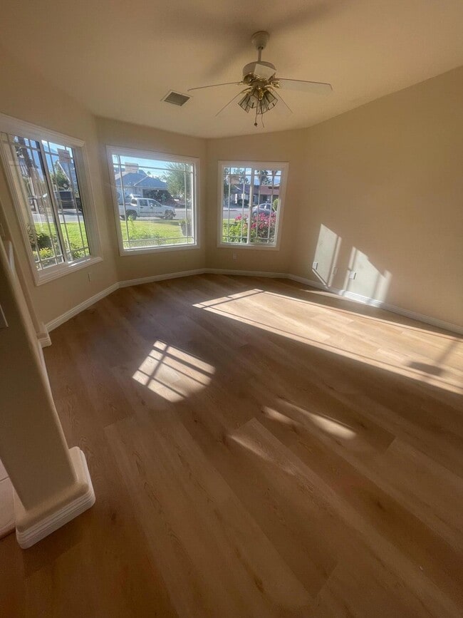 Building Photo - 30750 Avenida Juarez
