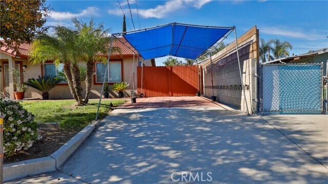 Building Photo - 1712 S Fern Ave