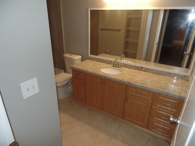 Building Photo - 3350 Pinewalk Dr N