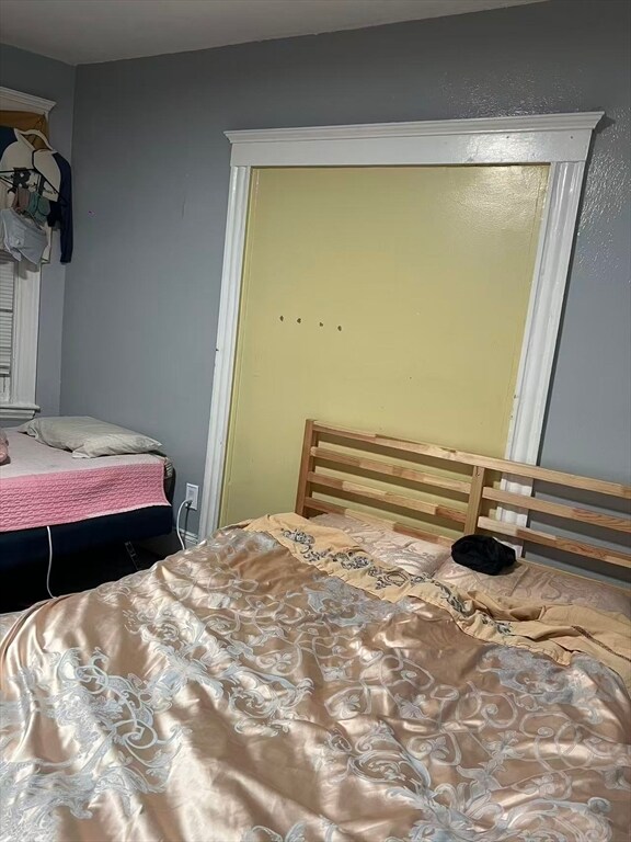 Building Photo - 10 Faxon Rd