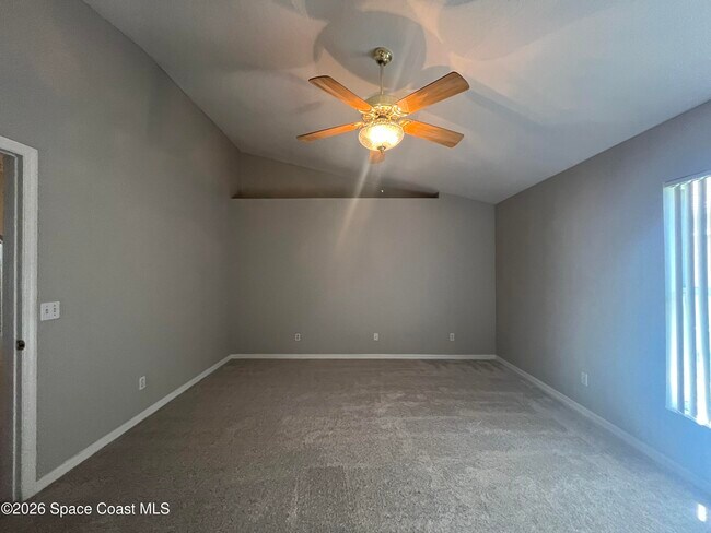 Building Photo - 2205 Myla Ln
