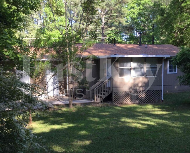 Building Photo - 3571 Orbit Ct