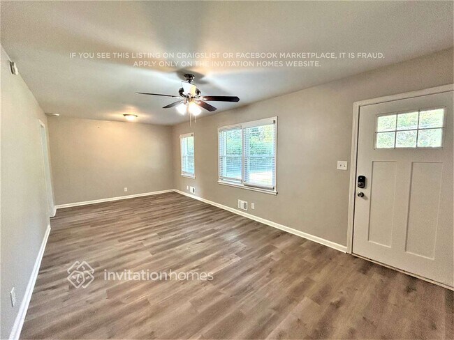 Building Photo - 2553 Habersham Dr