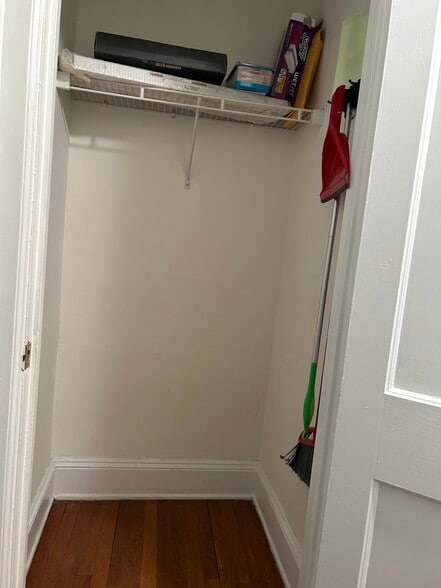 Building Photo - 61 16th St NE