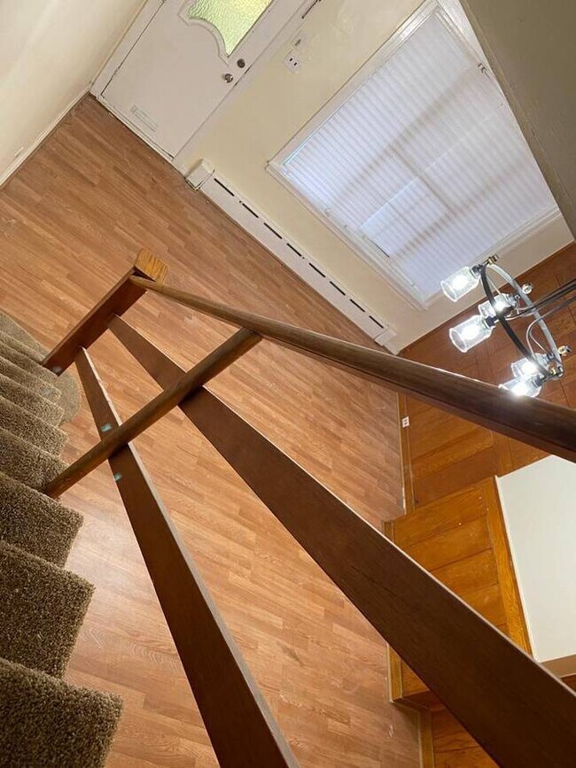 Building Photo - 1453 S Etting St