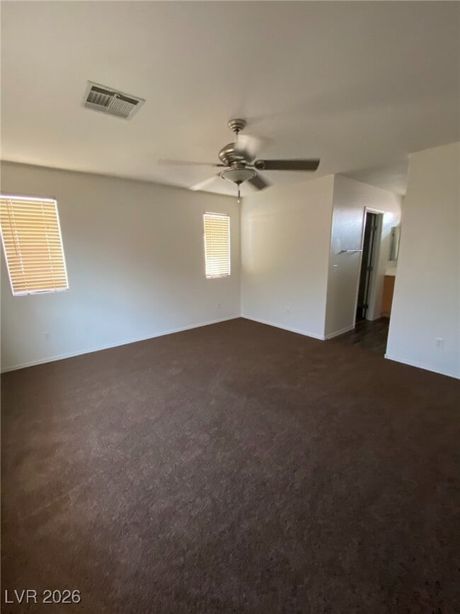 Building Photo - 987 Cantabria Heights Ave