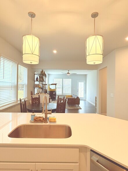 Open Concept - 306 Poinsett Bridge Way