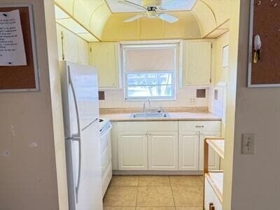 Building Photo - 145 Dorchester E