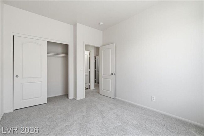 Building Photo - Inviting 3-Bedroom Home with Oversized Loft in Gated Southwest Community
