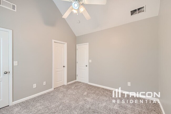 Building Photo - 142 Nobility Ln