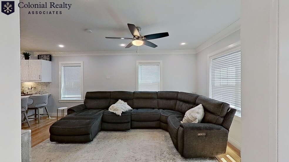 Building Photo - 32 Woodrow Ave