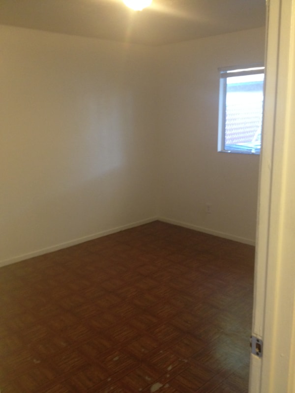 Building Photo - 253 W Lee St