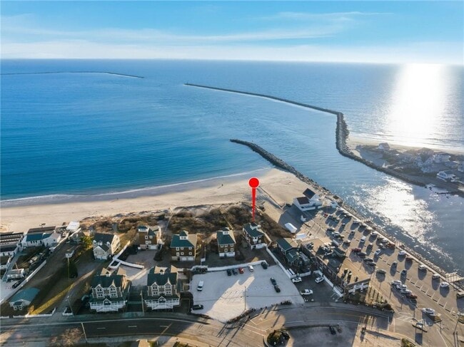 Building Photo - 246 Sand Hill Cove Rd