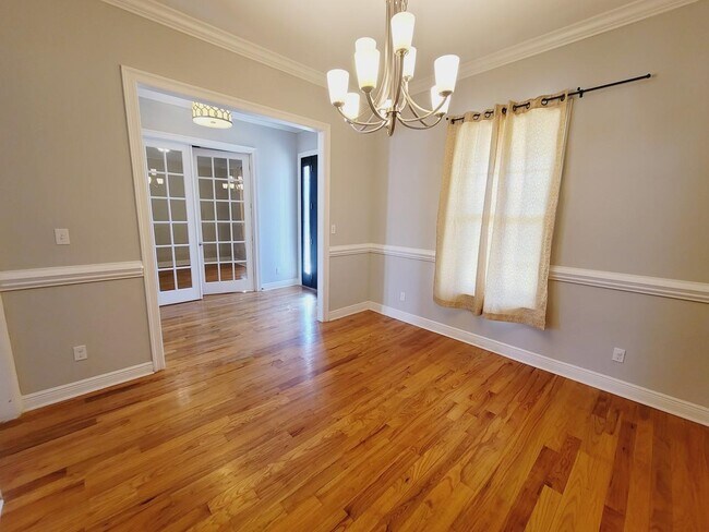 Building Photo - 2508 Goldenrod Wy