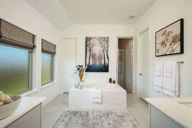 Building Photo - 9402 Orchard Trl
