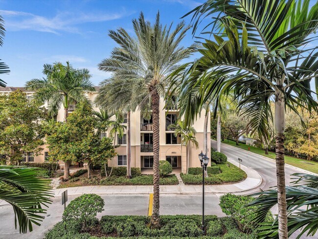 Building Photo - 4303 Renaissance Way