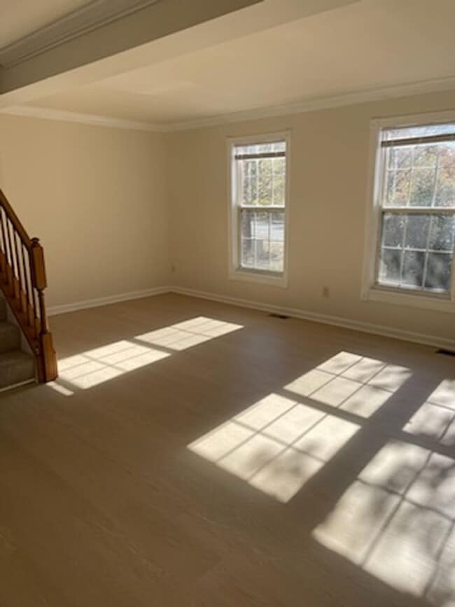 Building Photo - 4136 Hummel Way