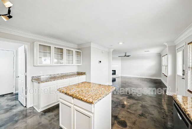 Building Photo - 3454 Kodiak Diamond