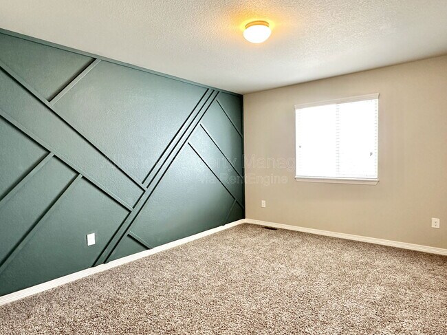 Building Photo - 6039 Jorie Rd