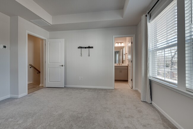 Building Photo - 6027 Towering Oaks Dr