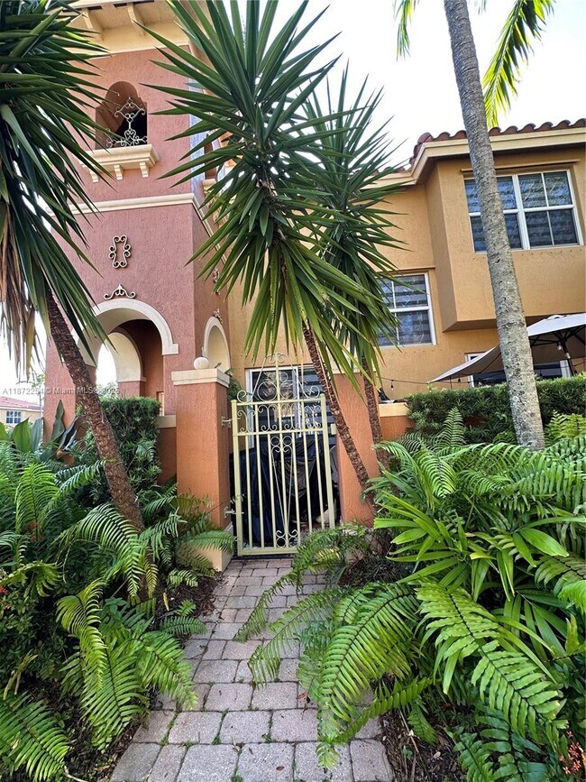 Building Photo - 14343 SW 10th St