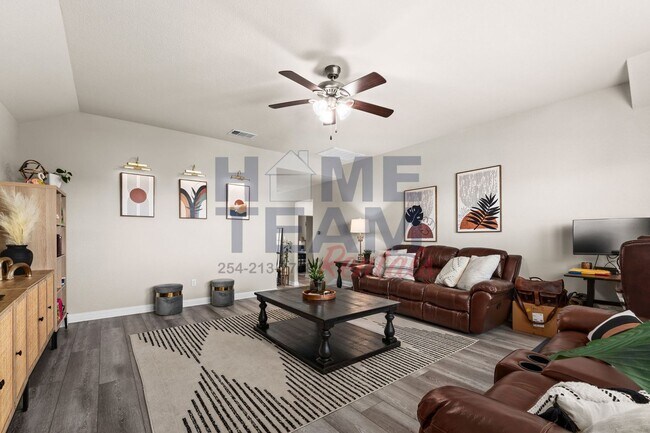 Building Photo - 7807 Zircon Dr