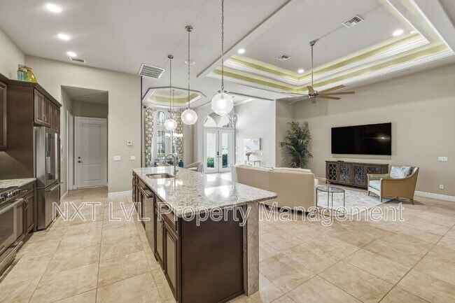 Building Photo - 1406 Cape Coral Pkwy W