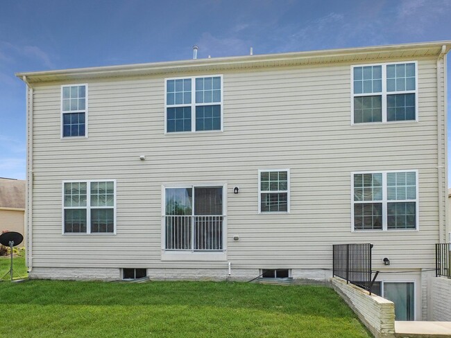 Building Photo - 21310 Jettison Ct