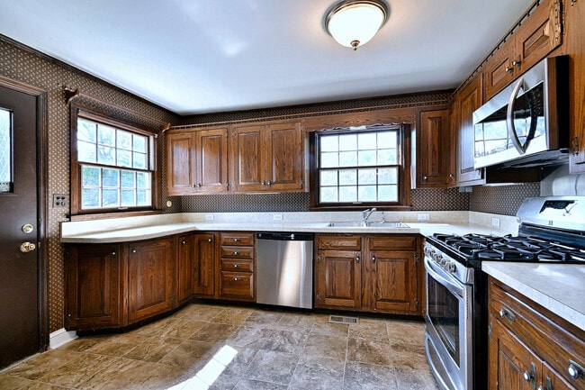 Building Photo - 2147 N 78th Ave
