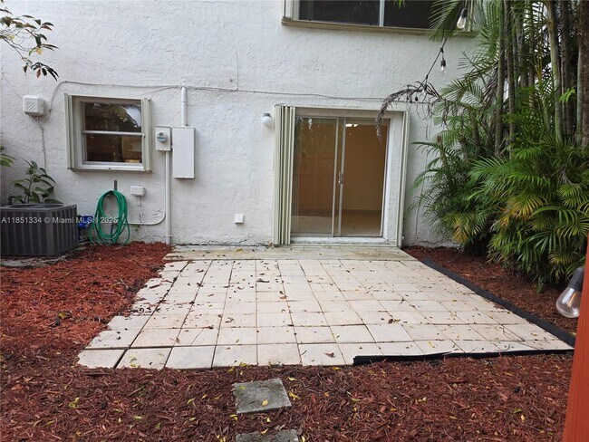 Building Photo - 6945 SW 111th Ct