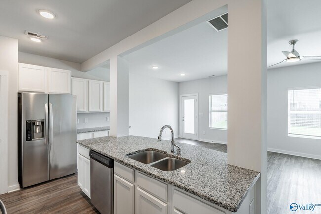Building Photo - 6030 Barringer Ct
