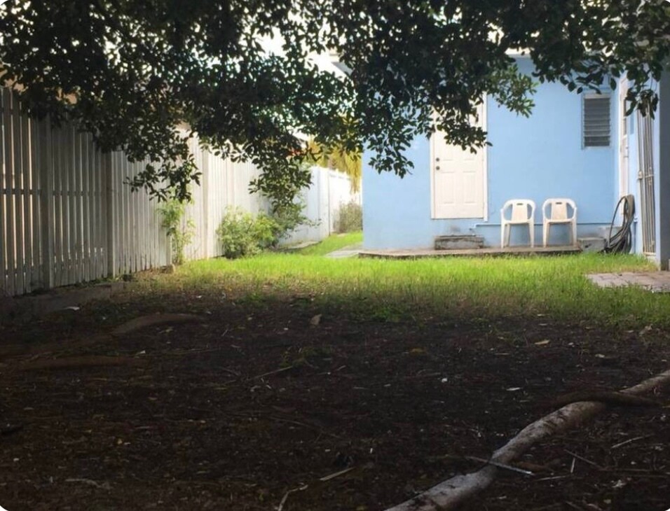 Building Photo - 1245 NW 26th St