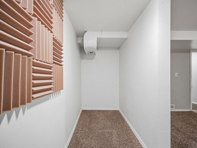 Building Photo - Updated Spokane Rental Home with 4 Bedrooms & Private Yard