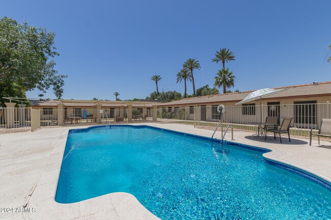 Building Photo - 8241 N Central Ave