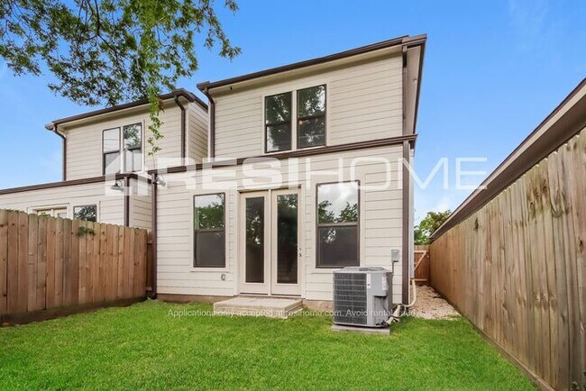 Building Photo - 4908 Hardy St