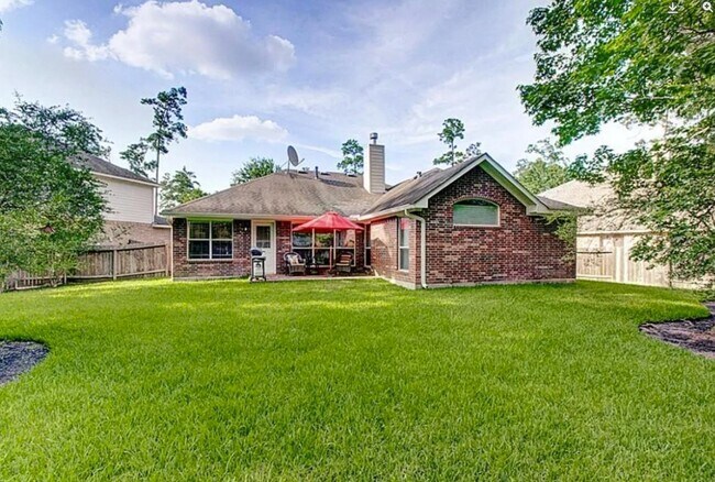 Building Photo - 3 Gilded Crest Ct