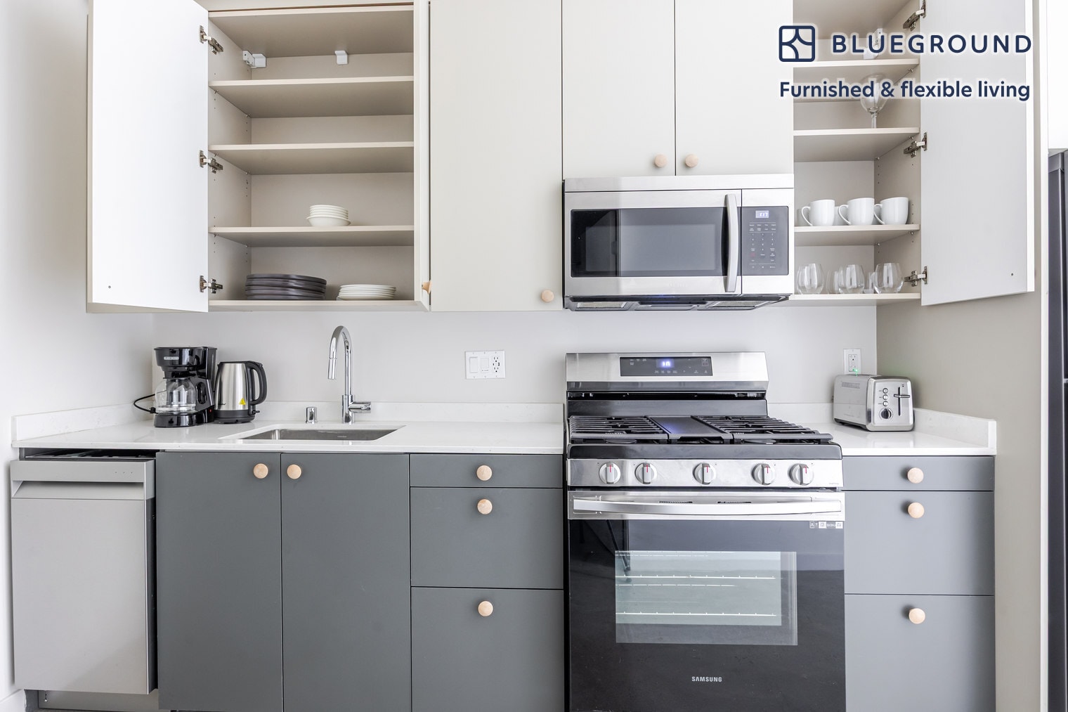 Building Photo - 3630 Overland Ave